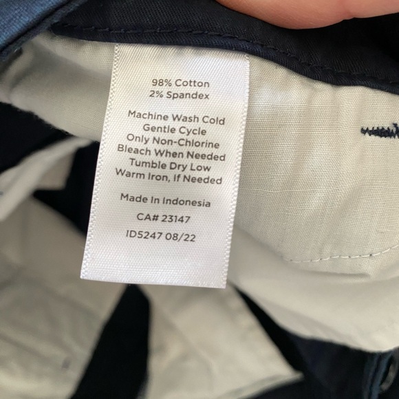 Talbots‎ Womens Navy Blue Shorts 8 Bermuda Perfect Everyday Preppy Causal Beach - Picture 3 of 11